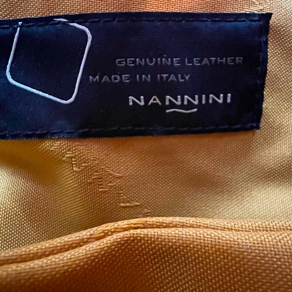 Italy vintage Nannini high quality leather purse